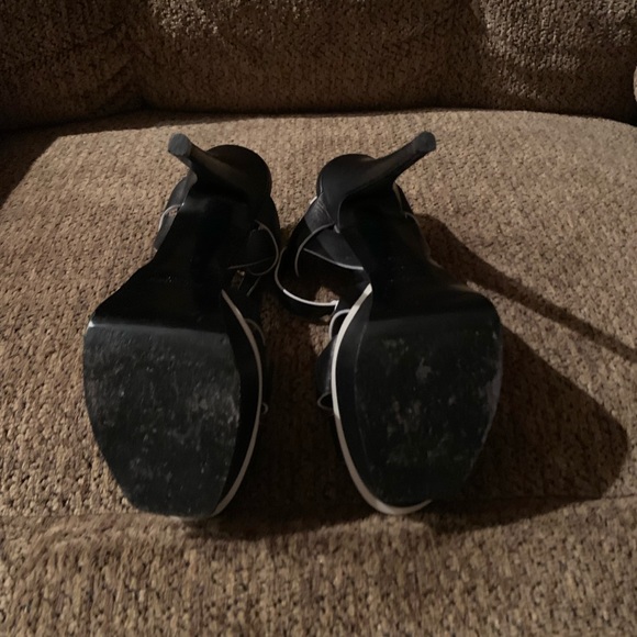 Saint Laurent Black and White Heels - Picture 4 of 12